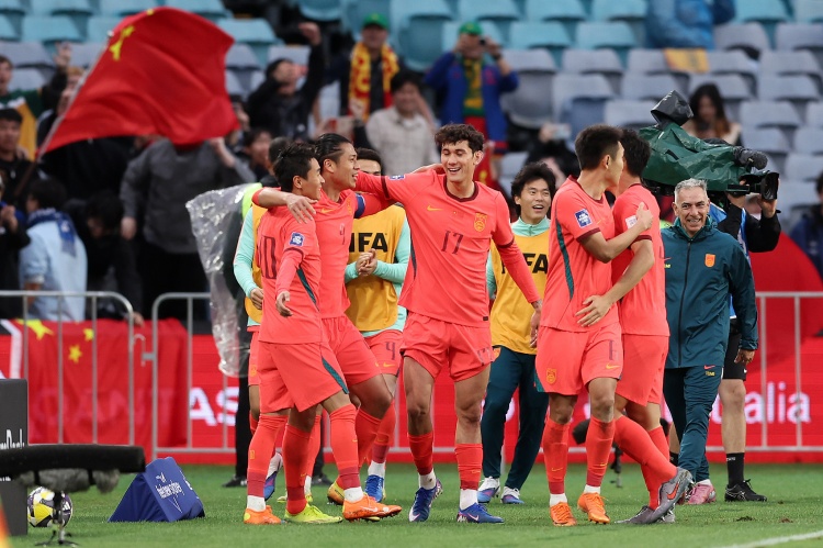 世界杯app下载-津媒：三支男足国字号3月3胜2平2负，锻炼了队伍更找到了差距